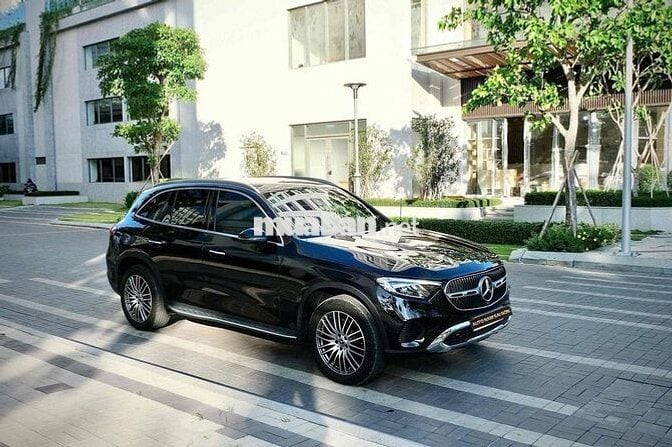 Mercedes Benz GLC Class 2023 - 7000 km siêu lướt