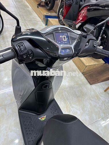 SH 125 CBS XE ZIN ĐẸP QUÁ ĐI GIÁ TỐT 64 TR CÓ FIX