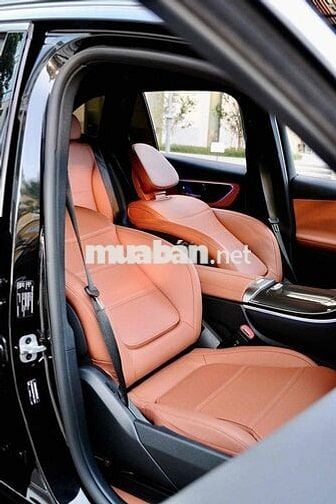 Mercedes Benz GLC Class 2023 - 7000 km siêu lướt