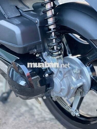 janus 2024 đi 600 rẻ hơn xemới 1xtr,có bán trả góp