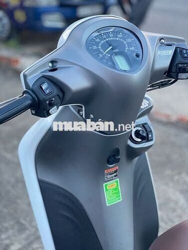 janus 2024 đi 600 rẻ hơn xemới 1xtr,có bán trả góp