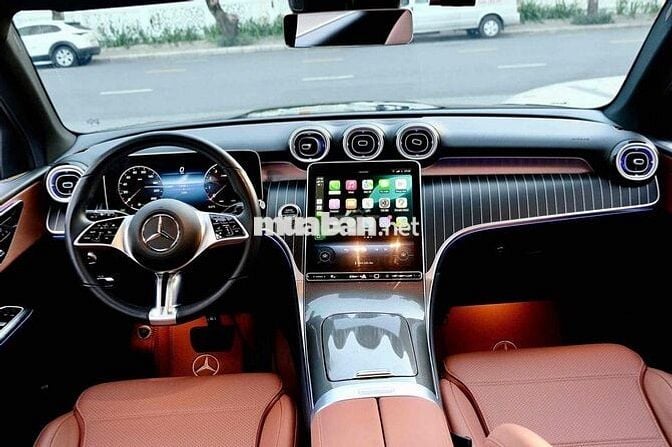 Mercedes Benz GLC Class 2023 - 7000 km siêu lướt