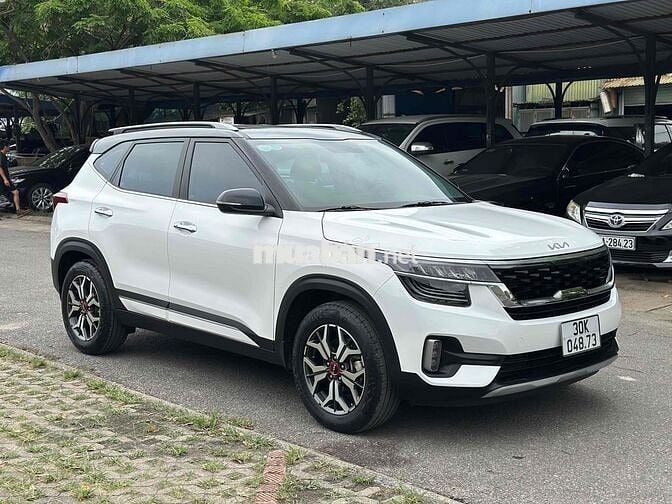 Kia Seltos 2022 1.6Premium Trắng 16000km Siêu Cọp