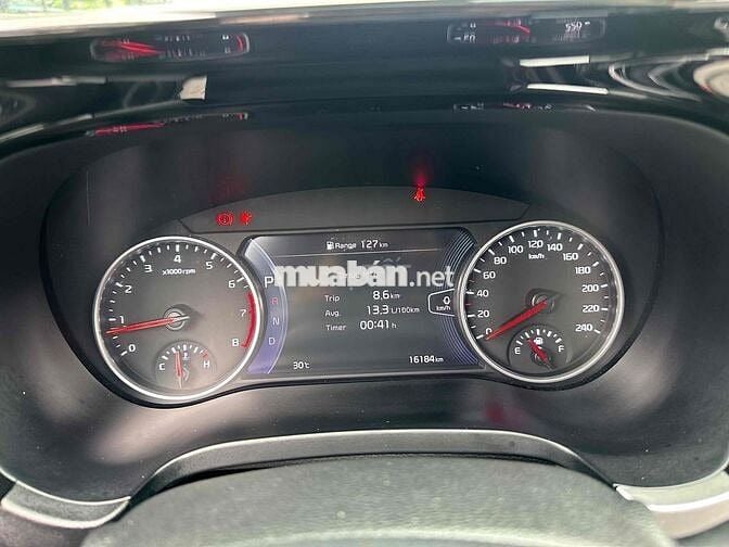 Kia Seltos 2022 1.6Premium Trắng 16000km Siêu Cọp