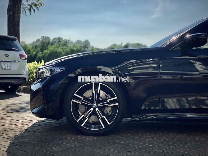 Bán BMW 330i 2023 Msport đẹp không lỗi chỉ 1,6x