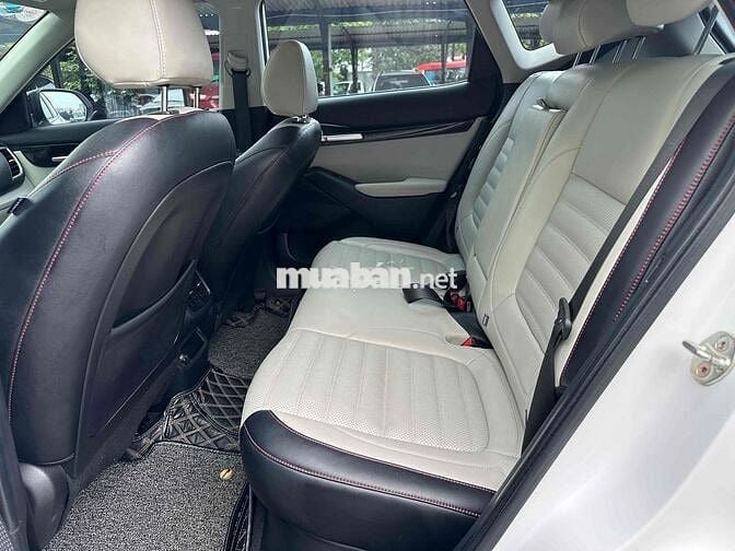 Kia Seltos 2022 1.6Premium Trắng 16000km Siêu Cọp