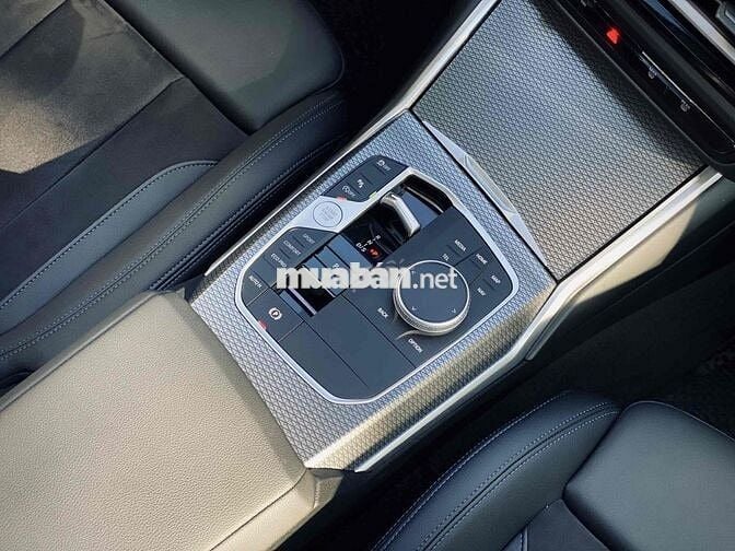 Bán BMW 330i 2023 Msport đẹp không lỗi chỉ 1,6x