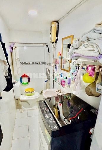 2ty880 Hẻm xe hơi hẻm thẳng cách mt 70met nhà 1 trệt lửng lầu 2pn