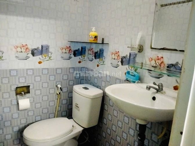 BÁN GẤP 2 CĂN NHÀ GIÁ RẺ: Bùi Đình Túy 6,5 tỷ và Nơ Trang Long 6,6tỷ