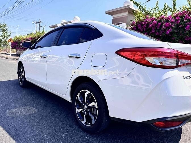 Toyota Vios 2024 Số Sàn Sơn Zin 100%