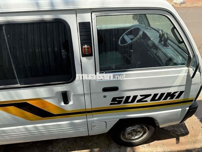 Suzuki 2001 - 9898 km