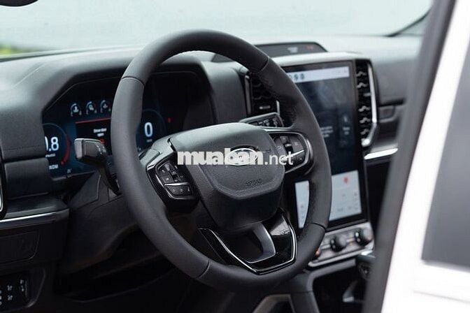 Ford Everest Titanium 4x2 Sản xuất  2024