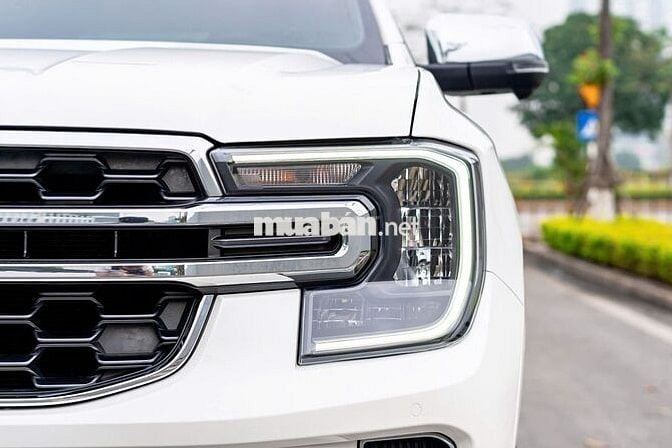 Ford Everest Titanium 4x2 Sản xuất  2024