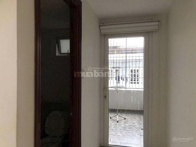 Cho thuê nhà 24a cư xá trần quang diệu , phường 14, quận 3