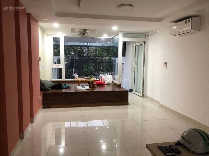 Cho thuê nhà 24a cư xá trần quang diệu , phường 14, quận 3
