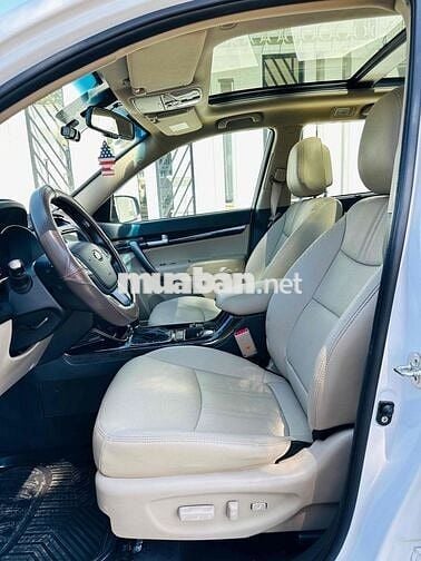 Kia Sorento 2018 máy dầu 2.2L bản full chạy ít