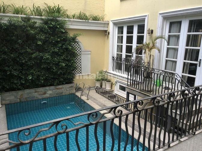 Cho thuê BIỆT THỰ đẹp xuất sắc Nguyễn Đình Chiểu, Q1 : 1500m2 , 