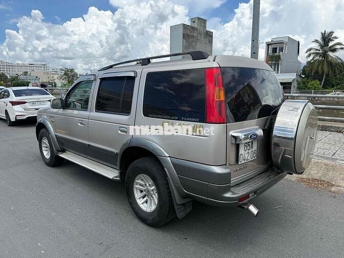 Ford Everest 2005 chạy dầu siêu cọp 1 đời chủ