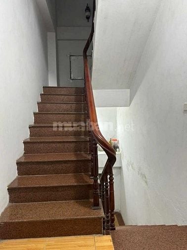 BÁN NHÀ Ô TÔ ĐỖ CỬA – VỊ TRÍ ĐẸP – TRUNG TÂM HÀ ĐÔNG