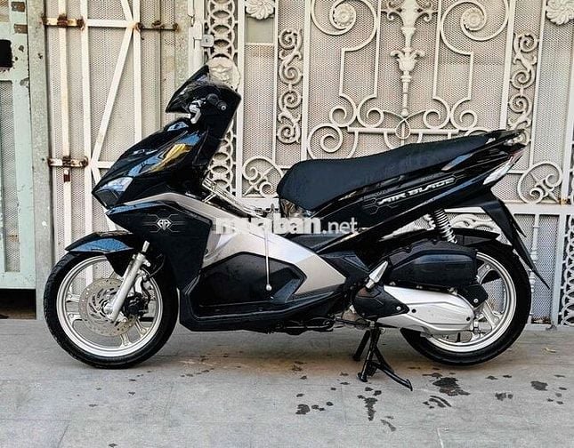 honda ariblade 125cc đen bóng xe đẹp máy zin êm