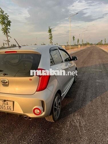 Kia Morning 2018 Si 1.25 MT - 150000 km