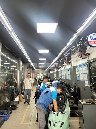 Thợ sửa xe Vespa Piaggio - đào tạo và thử việc có lương