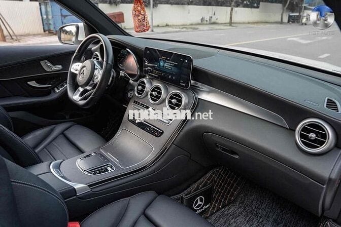 Mercedes Benz GLC300 sx 2022 V1 - 28000 km