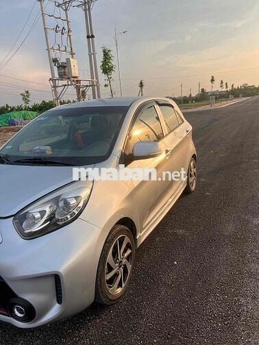 Kia Morning 2018 Si 1.25 MT - 150000 km