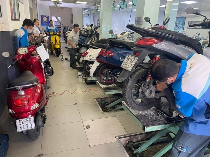 Thợ sửa xe Vespa Piaggio - đào tạo và thử việc có lương
