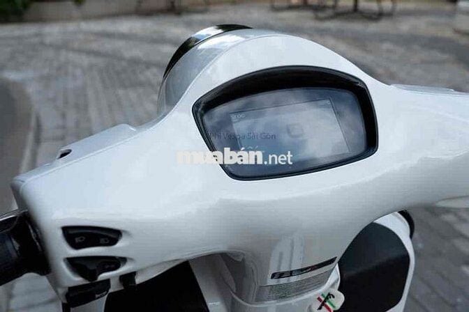 Vespa Gts hpe 300 super tech