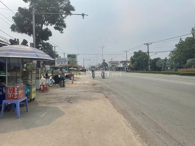 400m2 mặt tiền đường nhựa QL22 ngay KCN Trảng Bàng. 6,5 tỷ 
