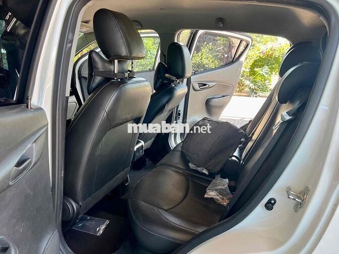 VinFast Fadil 2021 1.4 AT Plus - 63000 km