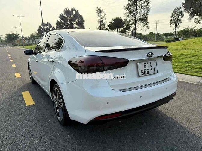 Kia K3 2017 - 77000 km