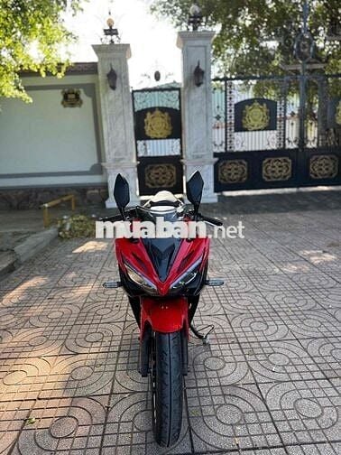 Honda CBR 2018 chính chủ biển số thành phố