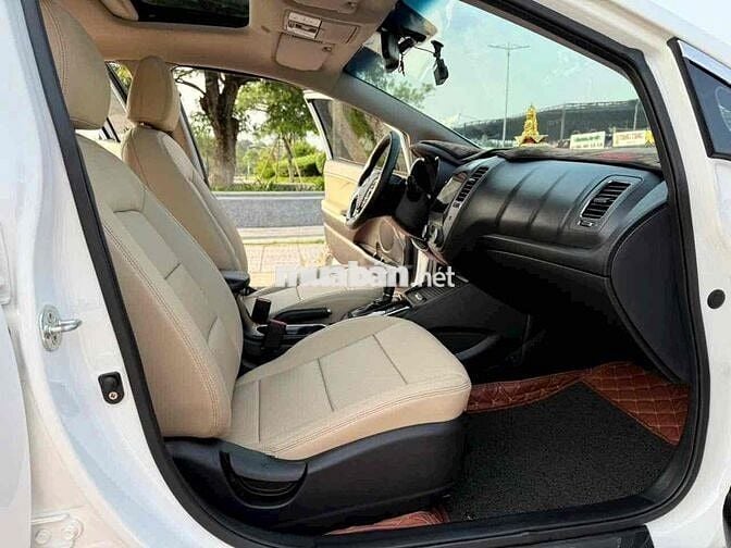Kia K3 2017 - 77000 km