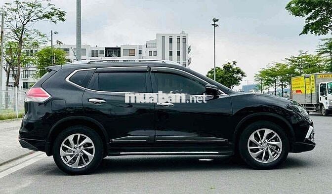 Nissan X trail 2.5 SV bản 2 cầu cao cấp sx2020