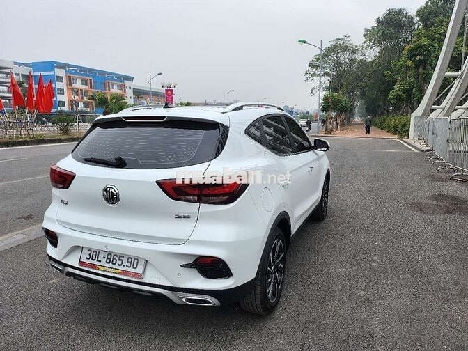 MG MGZS 2024 Luxury 1.5 AT 2WD - 10000 km