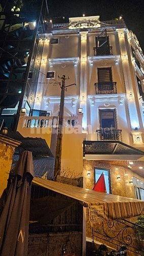 Bán căn mặt tiền Phạm Văn Đồng, Phường 1, Gò Vấp