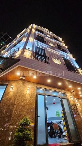 Bán căn mặt tiền Phạm Văn Đồng, Phường 1, Gò Vấp
