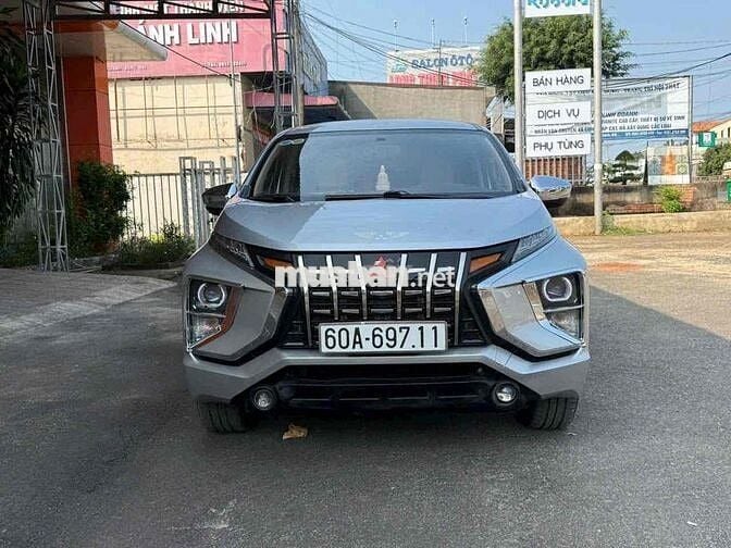 Mitsubishi Xpander 2019 1.5MT rin a-á bao sang tên