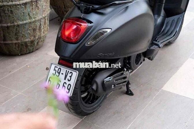 Vespa Sprint abs 150 bao uỷ quyền bs đẹp