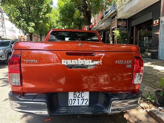TOYOTA HILUX 3.0L 4x4 AT SX 2016 NHẬP KHẨU