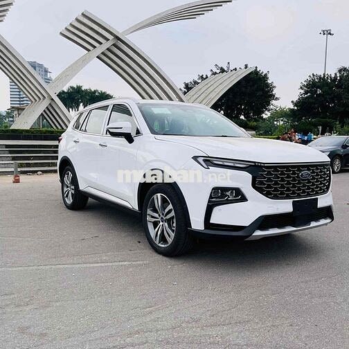 2025 Titanium X 1.5 AT Bank 90%, trả trước 200tr