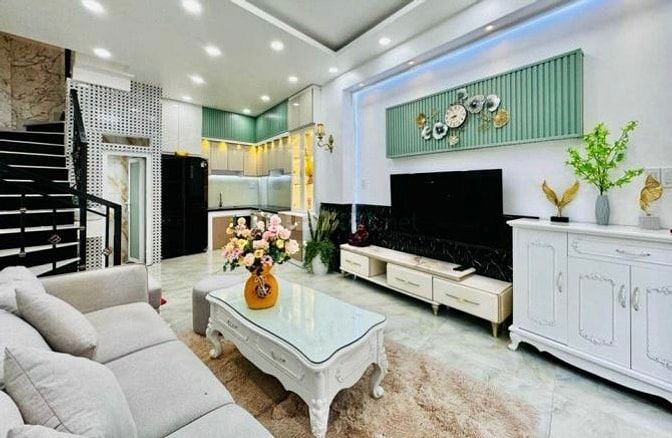 Nhà đường lớn ô tô đường Phan Kế Bính, Quận 1. Giao Nguyễn Văn Thủ