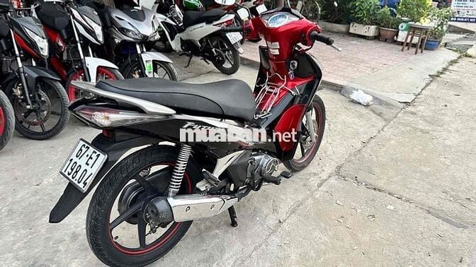 Future fi 2015 đỏ đen ( hỗ trợ góp )