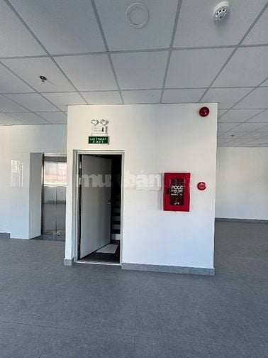CHO THUÊ TOÀ NHÀ CĂN GÓC 2 MẶT TIỀN BÀU CÁT . KHU SẦM UẤT NHẤT . MỚI.