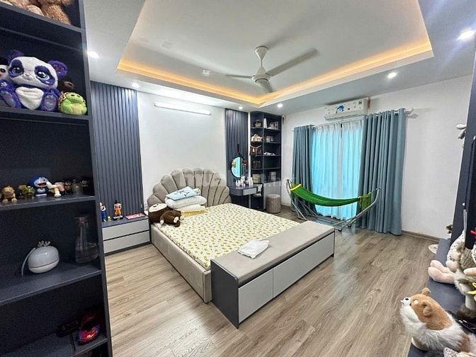 Bán Nhà Chính Chủ Số 5 Ngõ 553 Lạc Long Quân 30M2 5 Tầng Giá 8.6 Tỷ TL