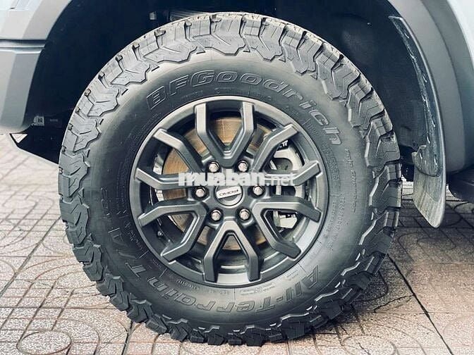 Ford Ranger 2024 Raptor 2.0L 4x4 AT - 200 km