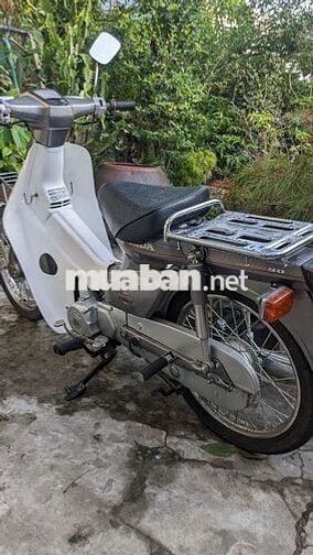 Honda Custom 90 dọn sẵn