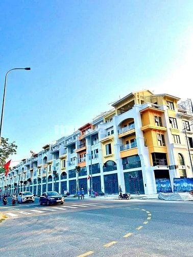 BÁN CĂN TOWNHOUSE SONATA MẶT TIỀN ĐƯỜNG TRẦN HƯNG ĐẠO